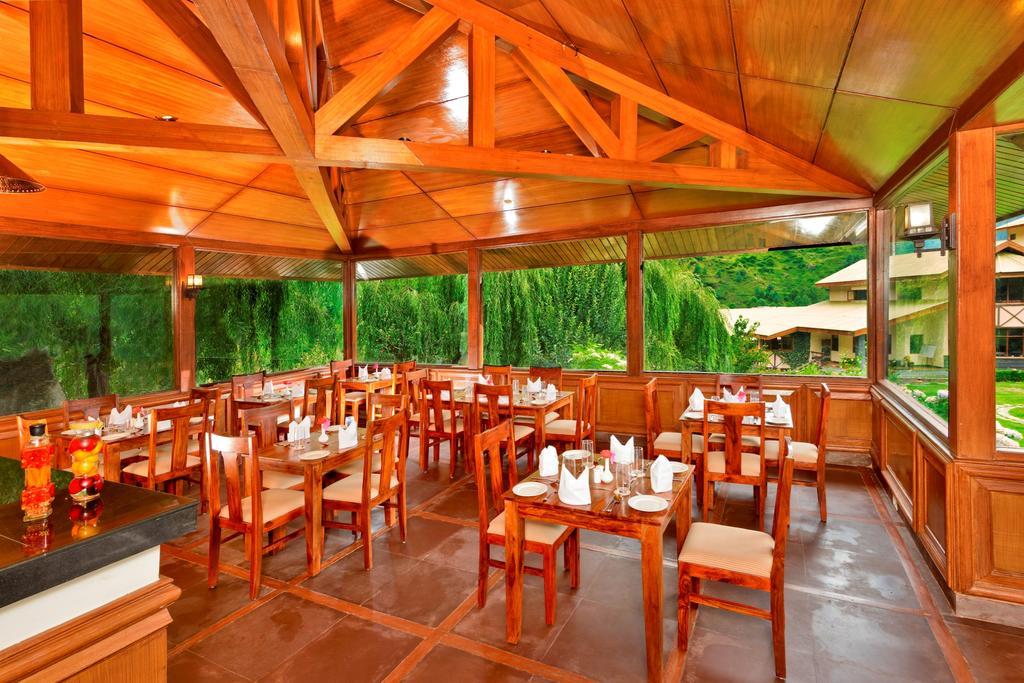 Solang Valley Resort Manāli Exterior foto